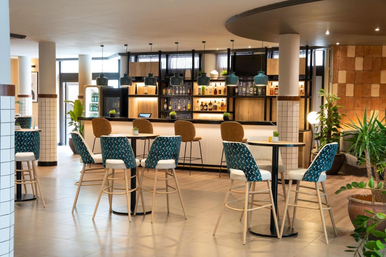 Hotel Center Affiliated By Meliá 4*