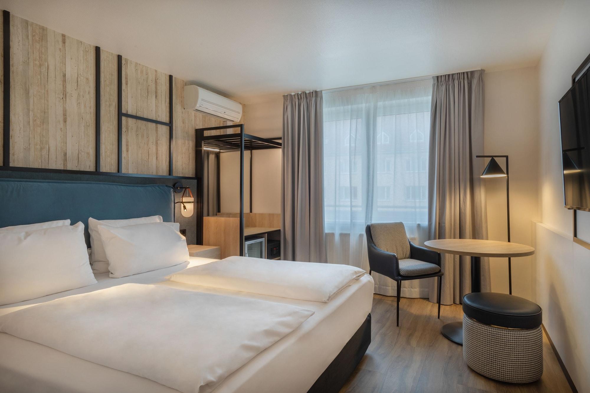 Hotel Center Affiliated By Meliá Múnich