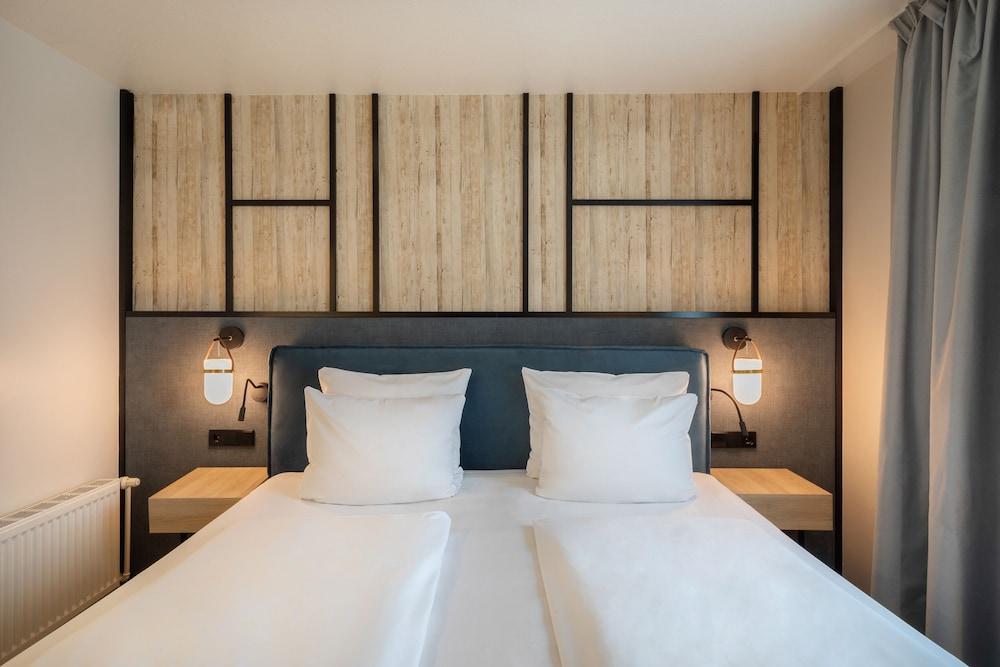Center Affiliated By Meliá Hotel 4*