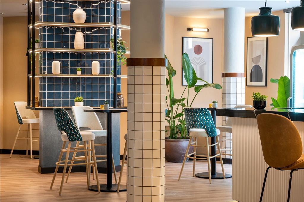 Hotel Center Affiliated By Meliá 4*